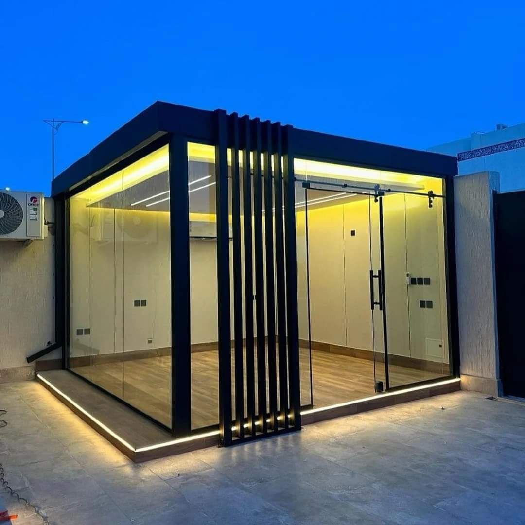 غرفة خارجية